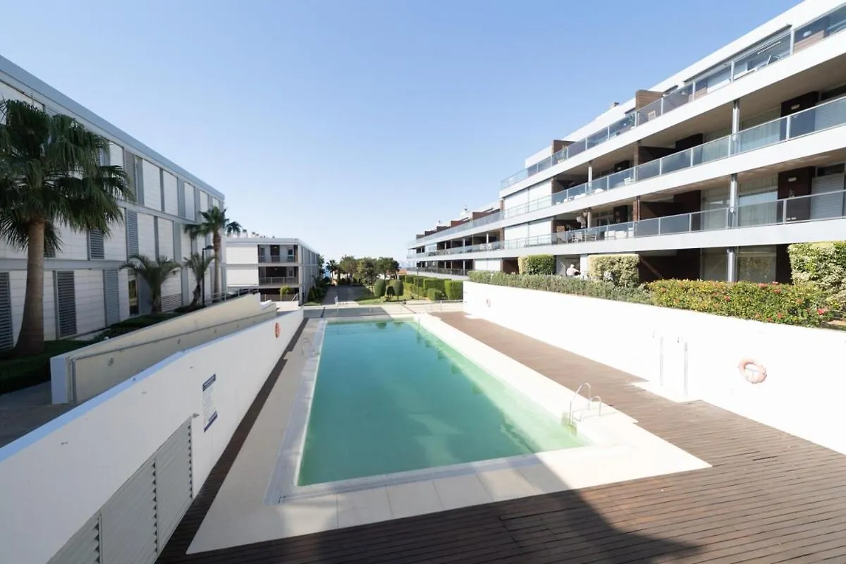 Elegant Apartment With A Terrace And Sea Vews Sotogrande